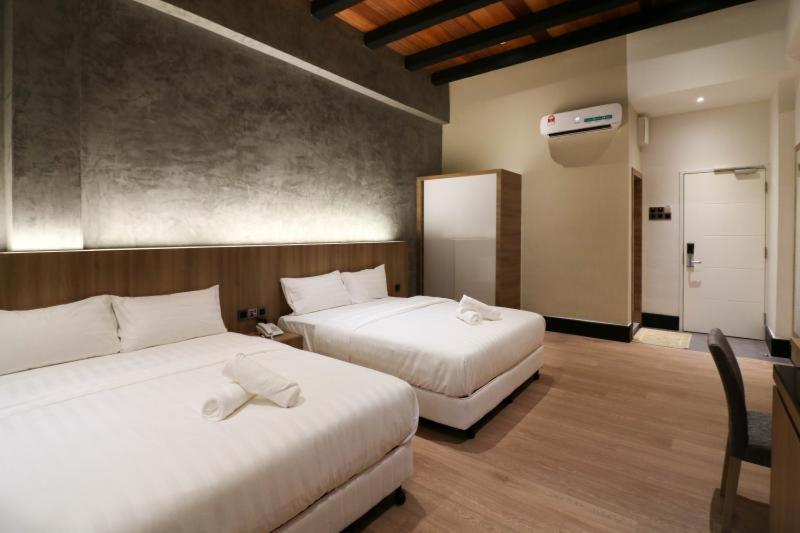 The Nines Hotel Малакка Экстерьер фото